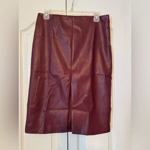Faux leather slit skirt